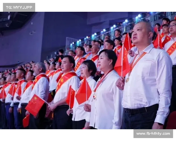 球迷齐唱《歌唱祖国》，男篮胜日本主场氛围热烈