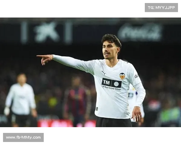 瓦伦西亚客场逼平强敌，杜罗成关键先生。